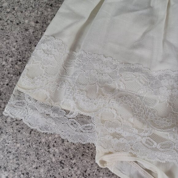 Vintage White Baby Dress 3 Piece Set JcPenney 6-9 Months - Picture 4 of 7